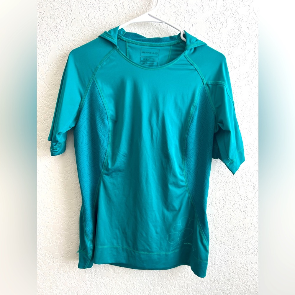 Merrell shirt